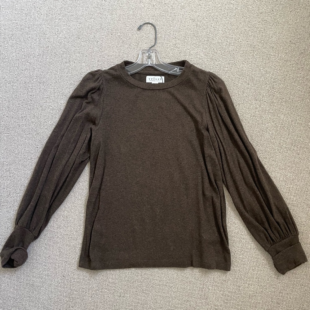 Beautiful brown Velvet sweater - worn once
